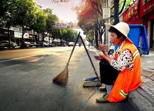 娱乐吃瓜酱环卫工人